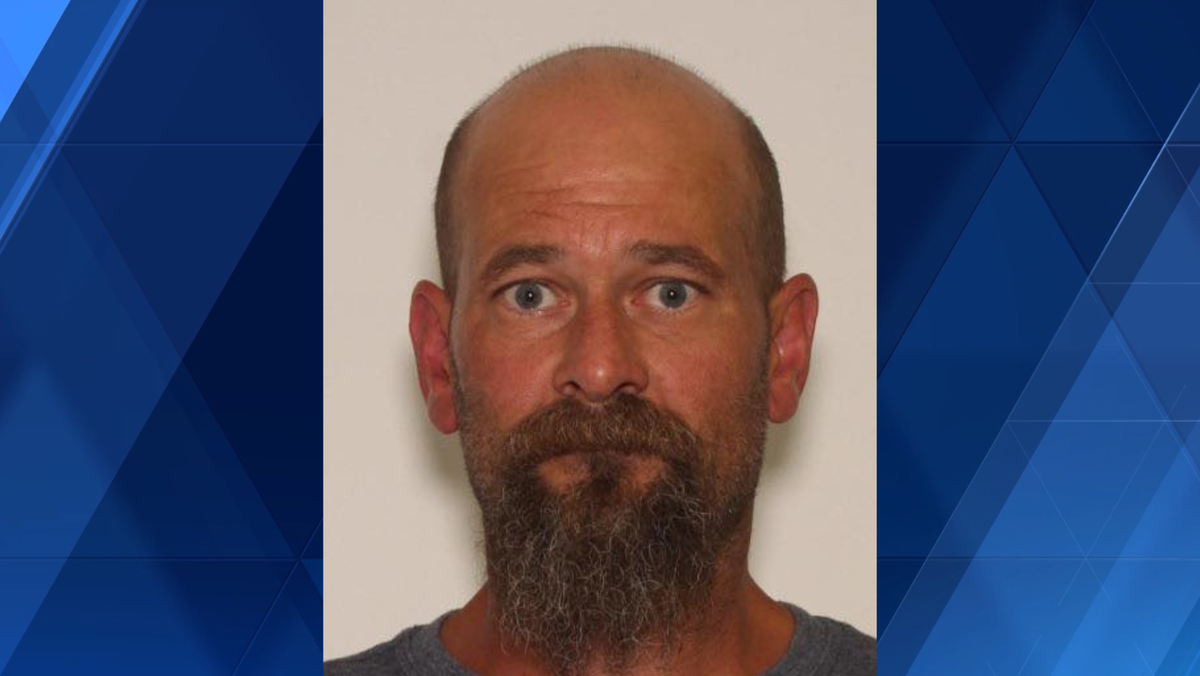Police: Man accused of firing shots at officer in Indiana