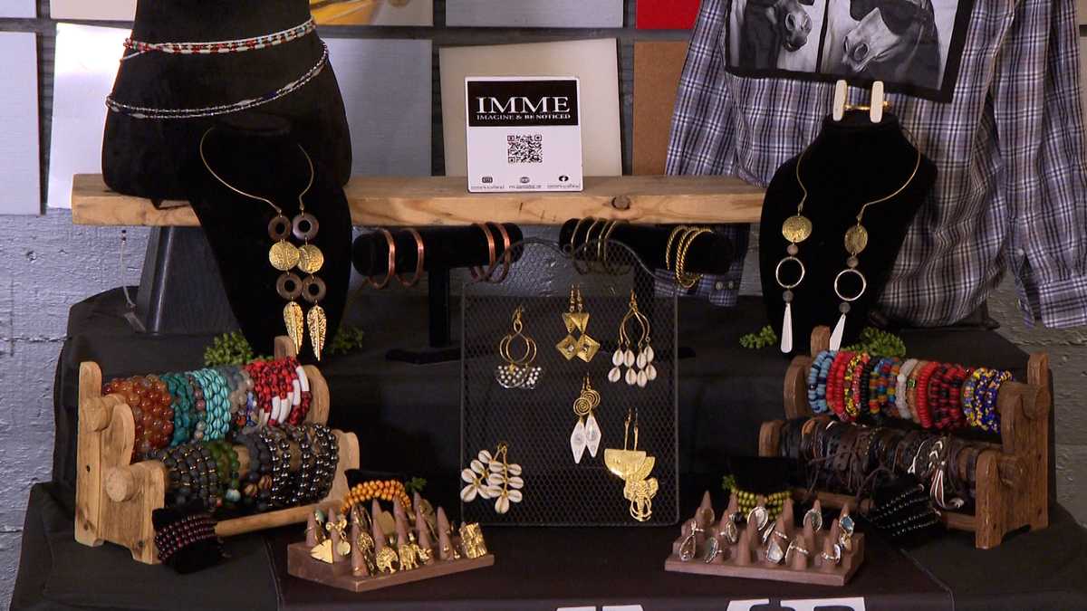 Valentine's Flea Off Market returns to downtown Louisville this weekend