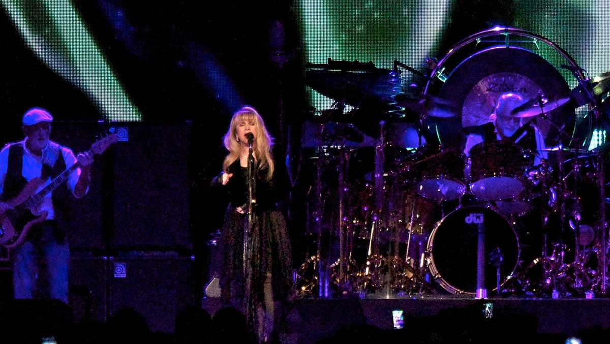 Fleetwood Mac, minus Lindsey Buckingham, coming to Pittsburgh on new tour