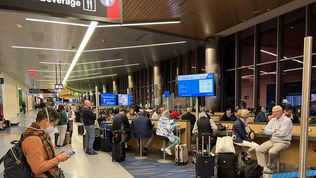 FAA computer outage delays flights nationwide - Vimarsana News