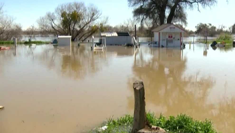 Crows Landing mobile home residents urged to evacuate flood zones
