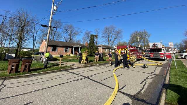 1 dead, 2 hospitalized after Florence house fire on Kelley Drive - Vimarsana News