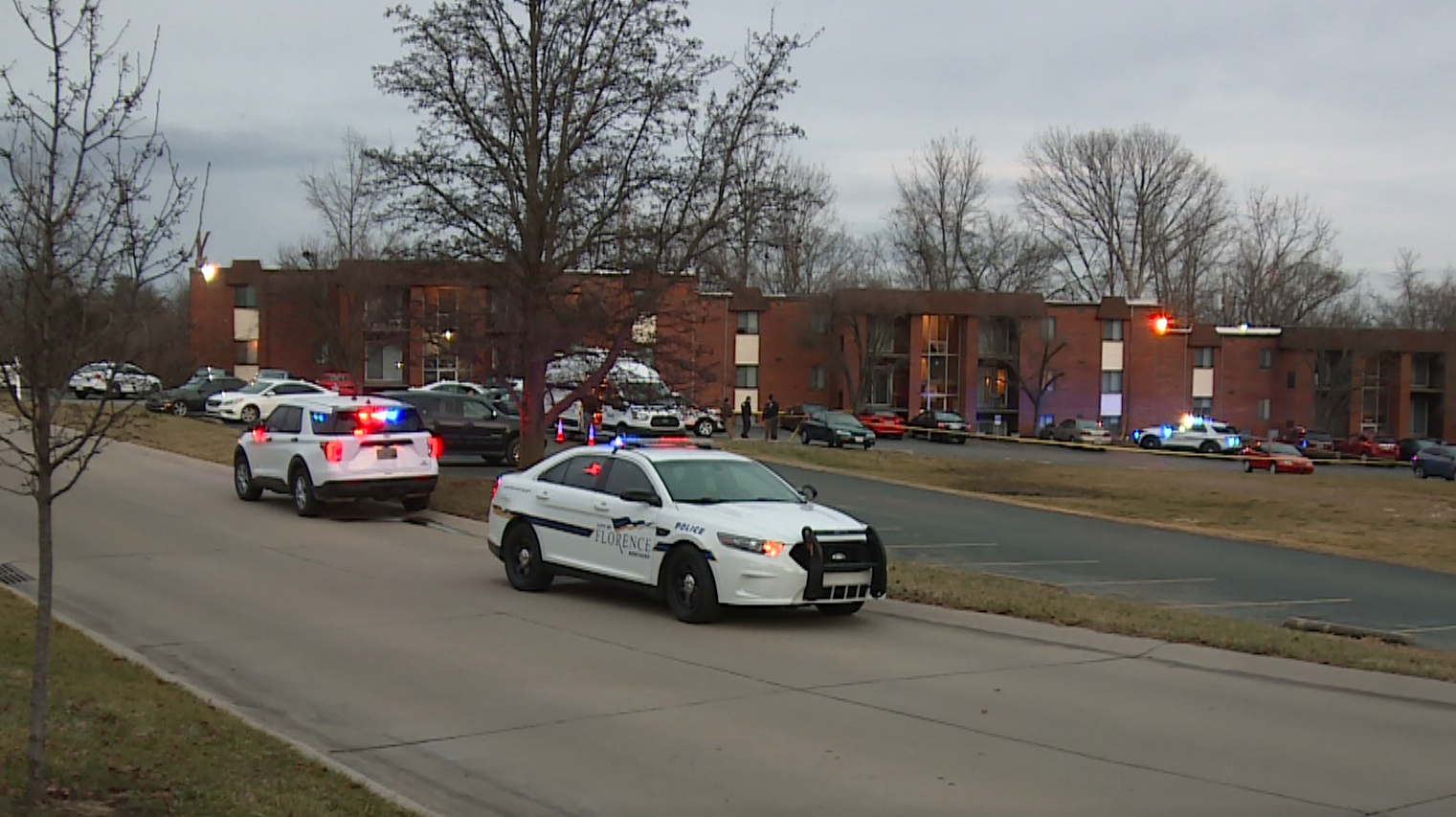Https Wwwwlwtcom Article Police Man Shot Killed At Apartment Complex In Florence 35231323