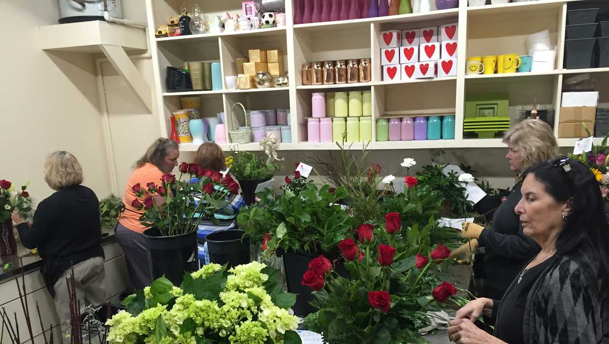 Local flower shops prepare for Valentine's Day rush