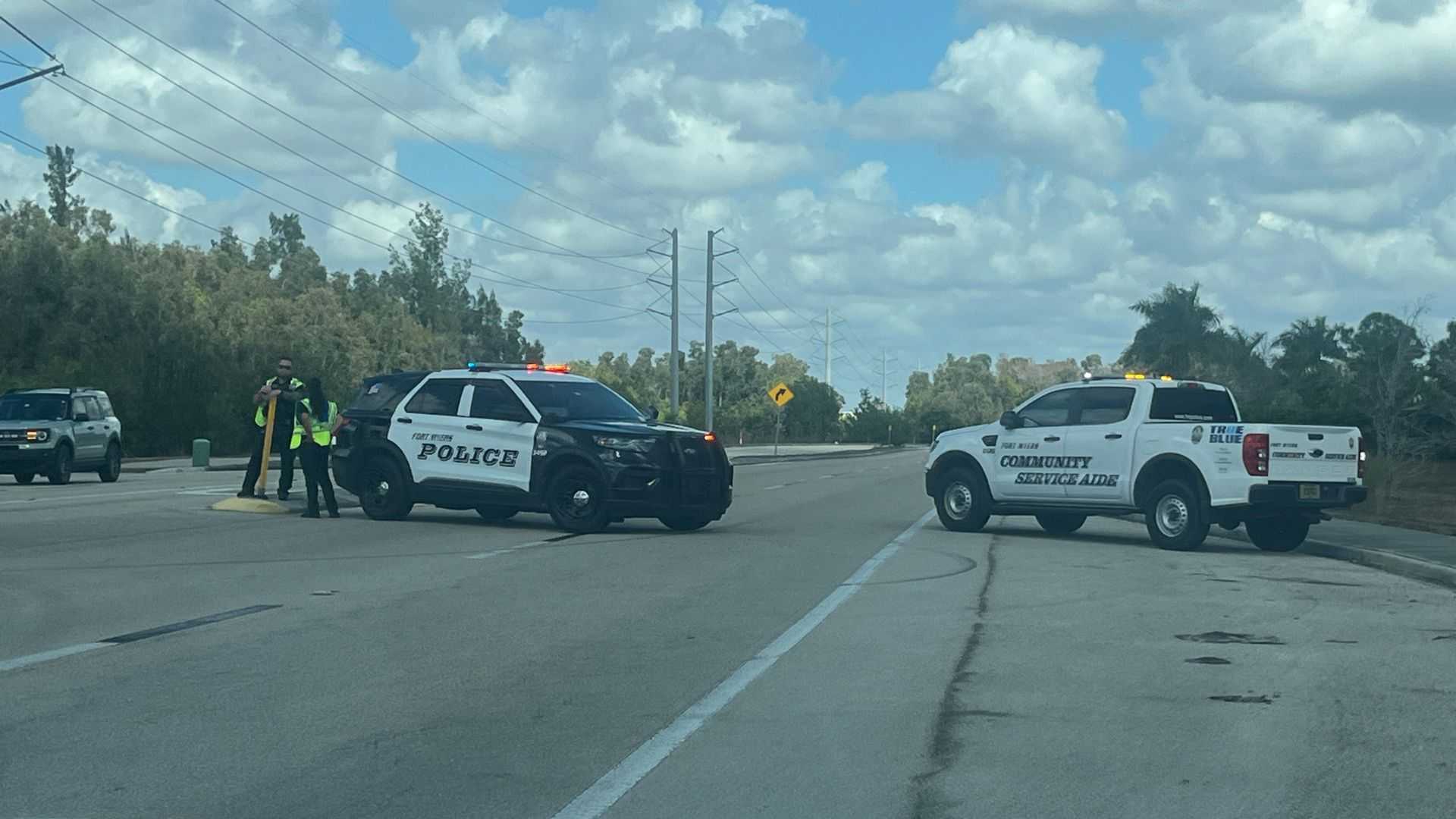 Water main break shuts down part of Plantation Road in Fort Myers - WBBH