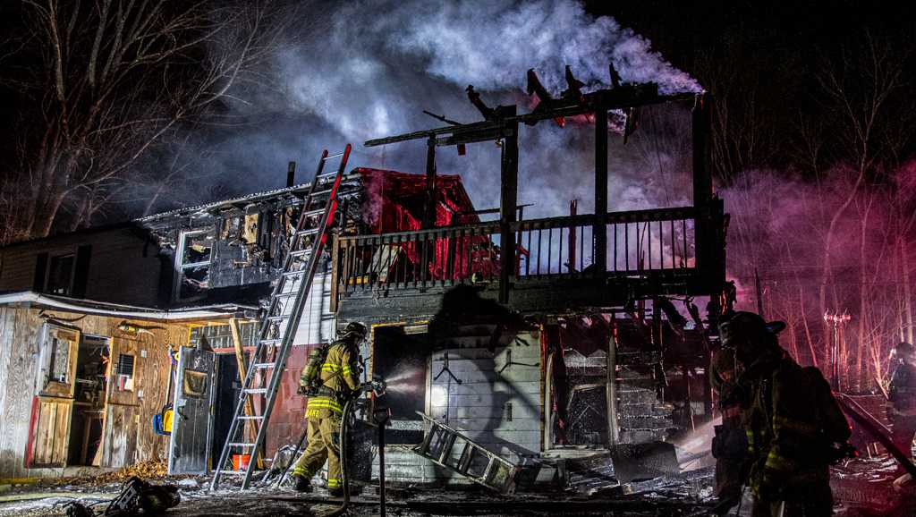 One person injured in fire at Goffstown home