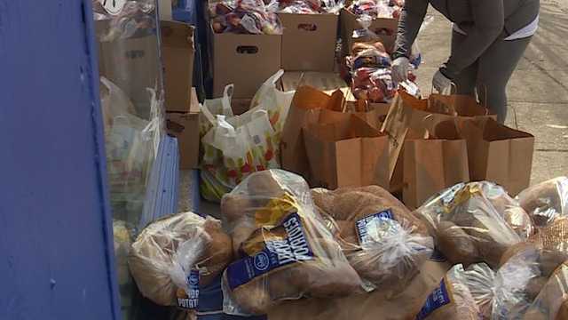 Cincinnati woman making sure families in need stay fed during the pandemic - Vimarsana News