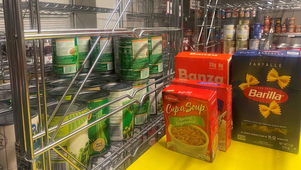 Crosstown Foodout: A friendly match as Queen City rivals compete to support college food pantries