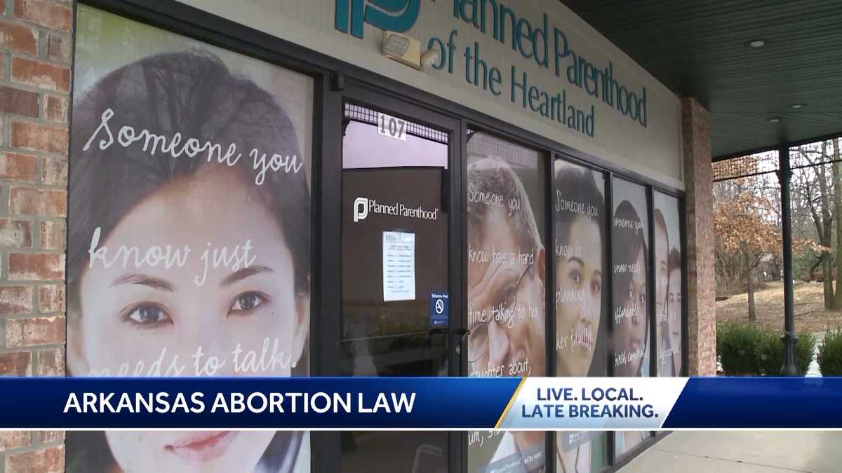 Justices allow Arkansas to enforce abortion restrictions