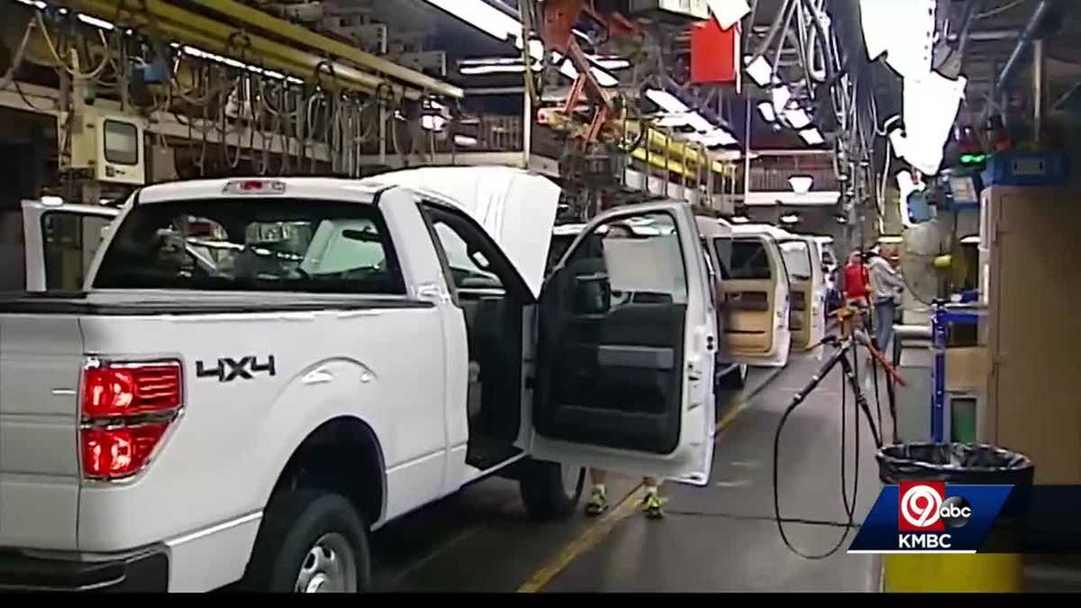 Ford temporarily lays off 2,000 Kansas City plant workers