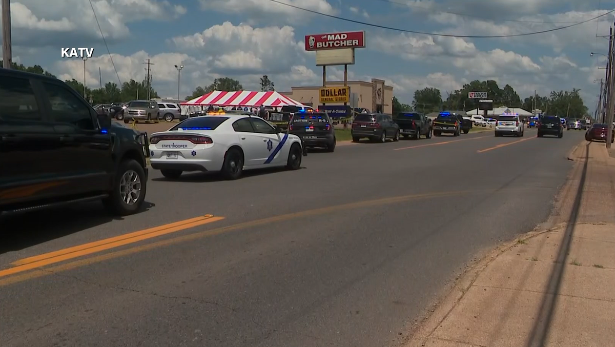 3 killed in shooting at Arkansas grocery store, suspected shooter named – 4029tv