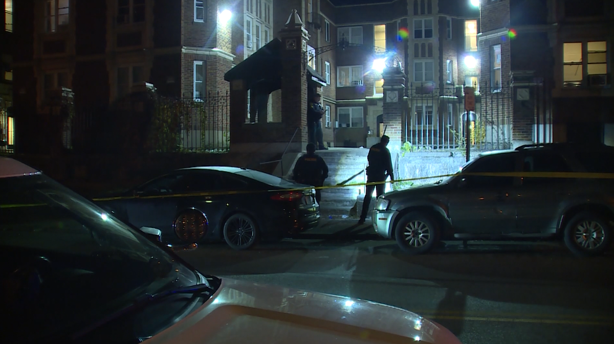 Police: Man hospitalized after being shot twice overnight in Avondale