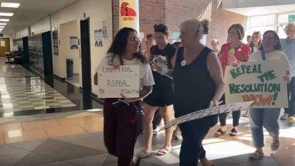 Forest Hills School Board agrees not to enforce "Culture of Kindness" resolution banning anti-racism curriculum - Vimarsana News