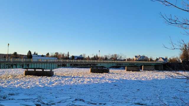 Northern Maine ice jam "locking into place" forecasters say - Vimarsana News