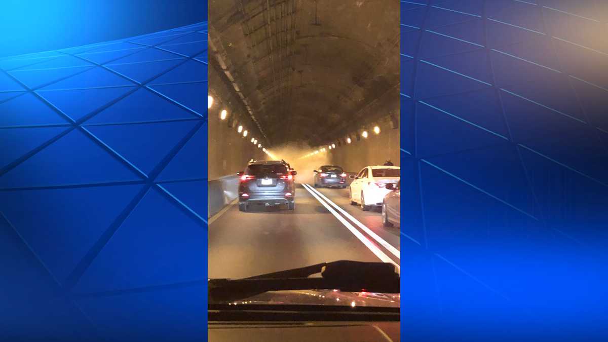 Outbound Fort Pitt Tunnel closed due to vehicle fire