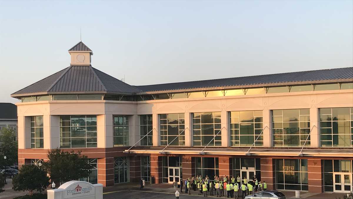 Global Jehovah's Witness Convention Impacts Fort Smith