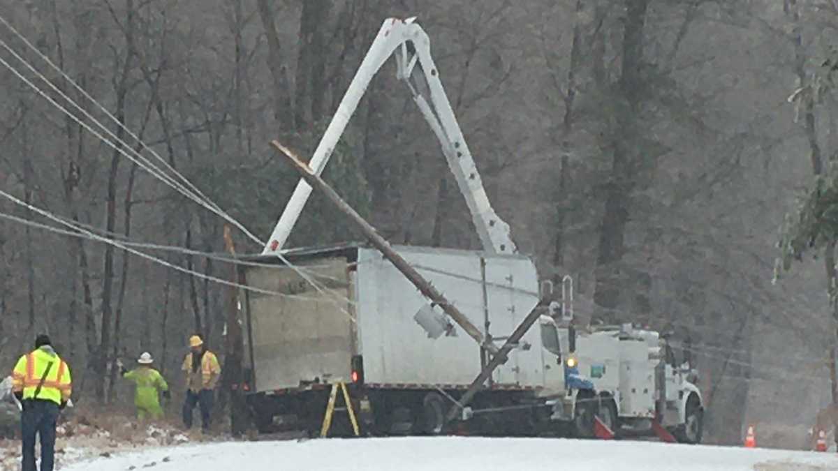 Vehicle hits utility pole in Francestown, knocking out power for hundreds
