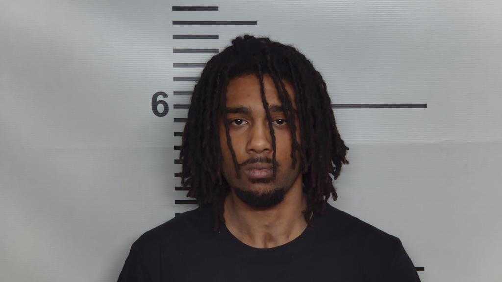 Violating Mask LMPD: Man arrested for violating mask ordinance