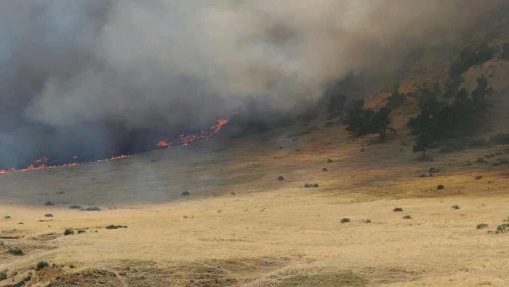 Nebraska firefighters monitor dry weather after 4000 acres burn