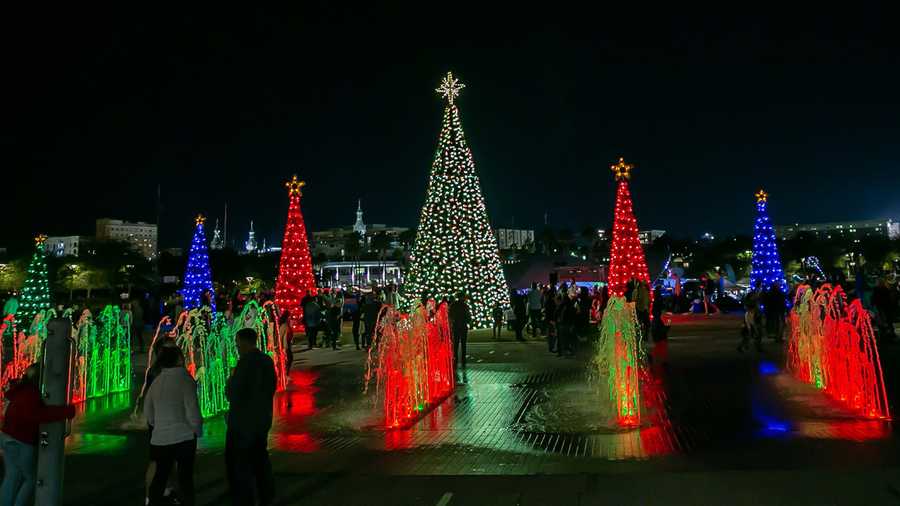 30+ Free Holiday Events in Tampa Bay