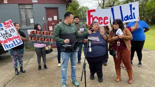 Immigrants rights group demands release of woman arrested during 2019 ICE raids - Vimarsana News