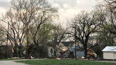Two tornadoes touch down in southeast Nebraska on Friday - Vimarsana News