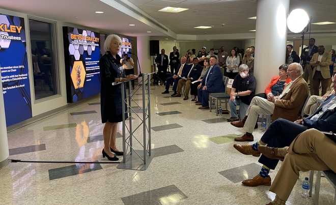 grand&#x20;opening&#x20;ceremony&#x20;at&#x20;uncg&#x20;for&#x20;new&#x20;esports&#x20;arena
