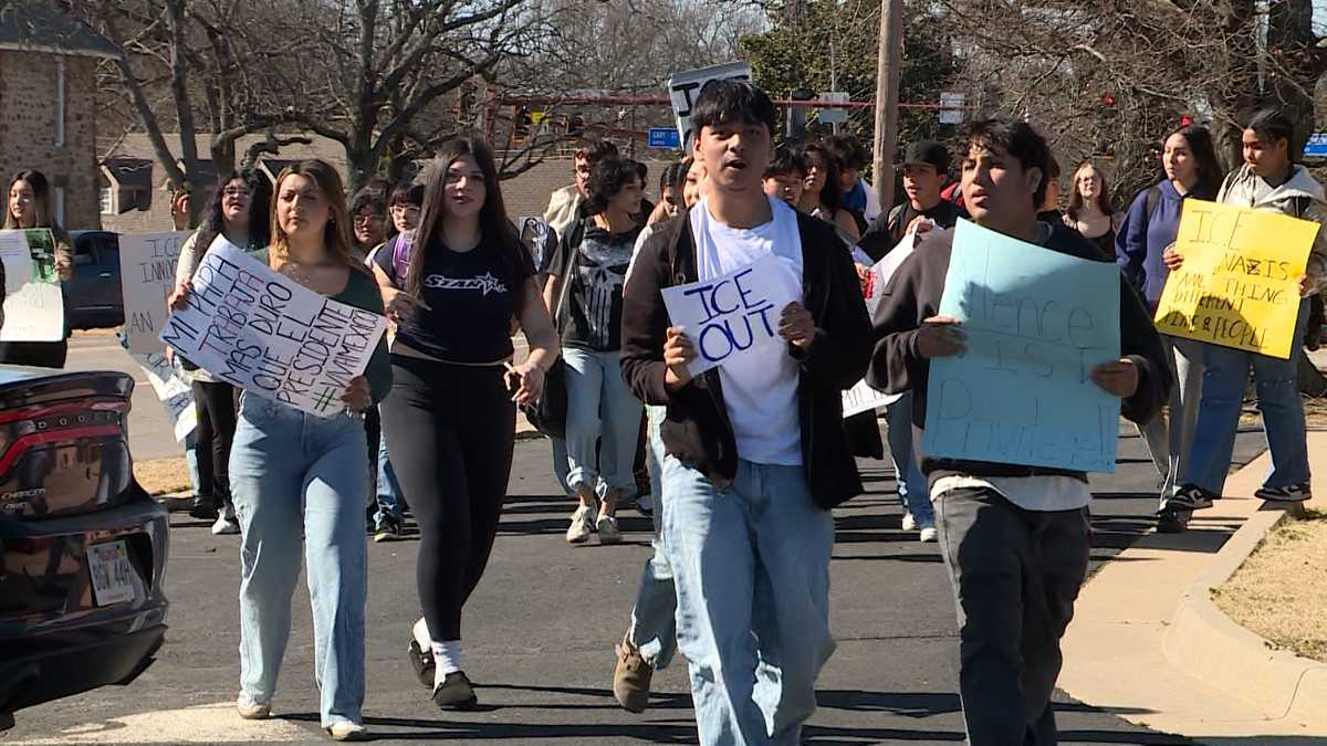 Fort Smith students protest immigration enforcement, prompting school lockdowns