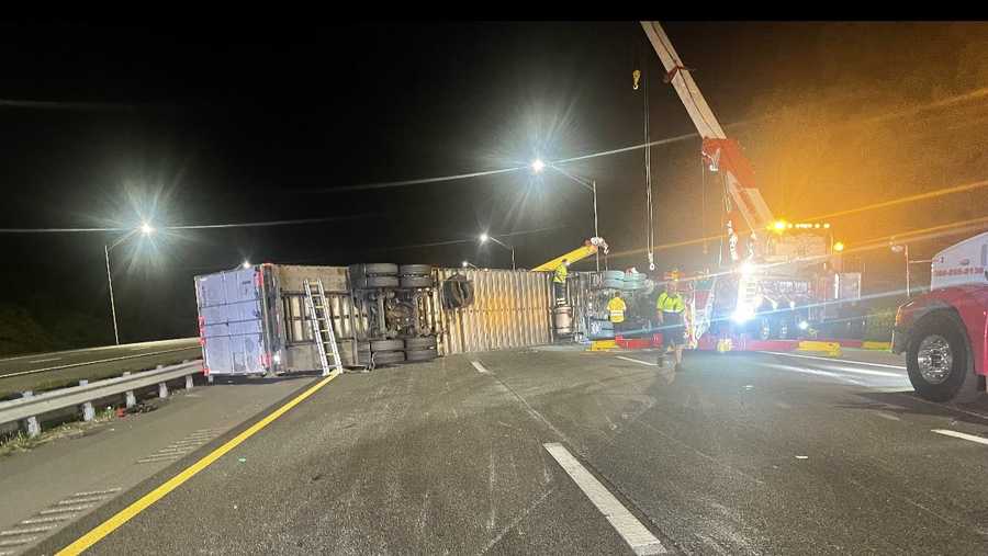 overturned semi-truck shuts down i-95