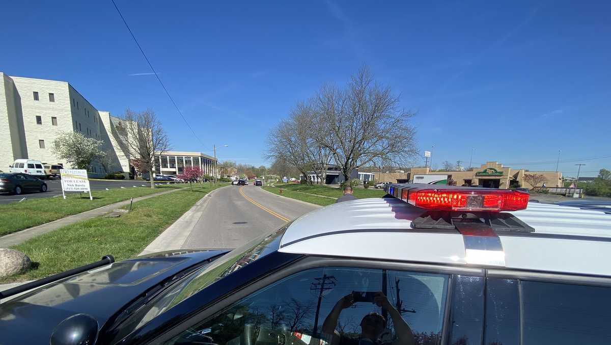 Police investigating a shooting on Glensprings Drive in Springdale