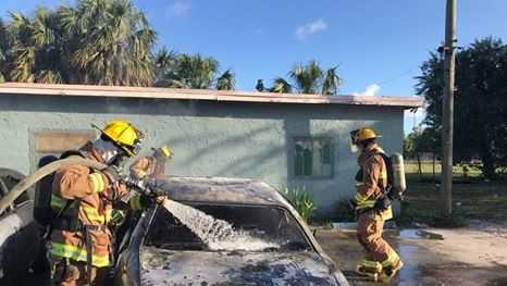 Firefighters battle Fort Pierce car fire