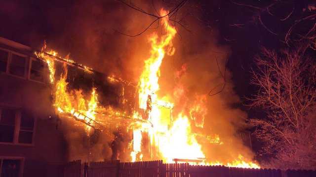 3-alarm fire hits 5 townhomes in Edgewood - Vimarsana News