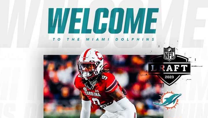 Cam Smith Selected by the Miami Dolphins in the Second Round