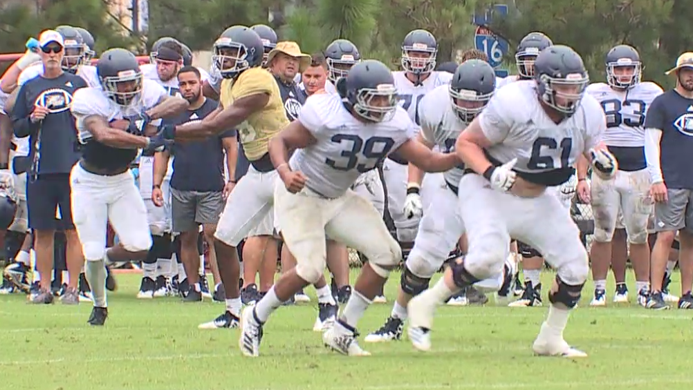 Southern Football goes into Full Pads