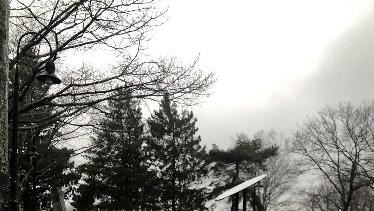 Storm brings heavy rain, strong wind and even rain to Maine