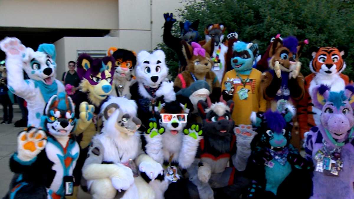Furries in Pittsburgh Anthrocon returns to Pittsburgh