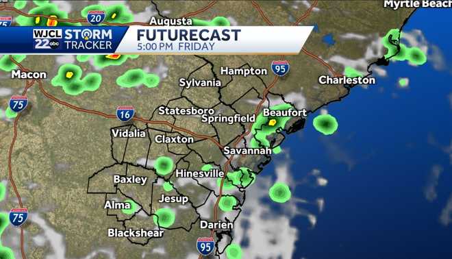 Summer heat & humidity this weekend with a few PM storms