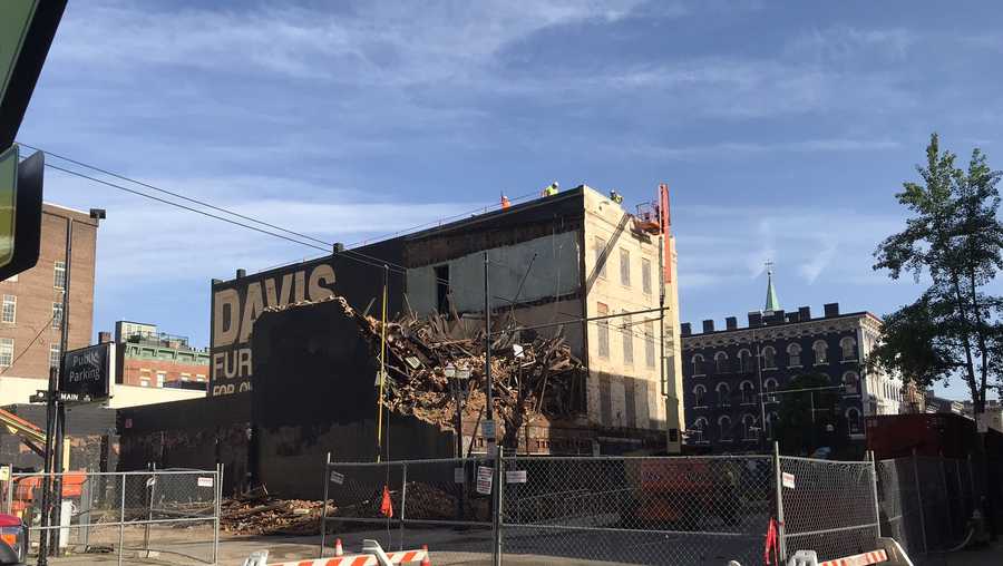 emergency demolish of davis furniture building