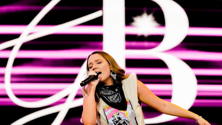 Gabby Barrett Pittsburgh Concert At Pnc Park August 11 2023 1515