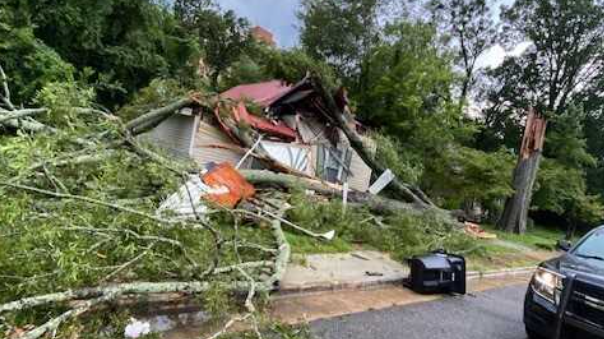 Severe storm causes major damage in Alabama