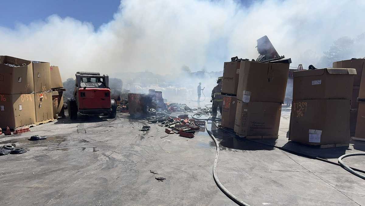 Gadsden fire crews bring massive industrial blaze under control - WVTM