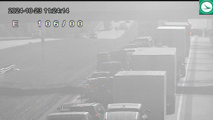 All lanes reopen on I-74 following earlier crash near Harrison
