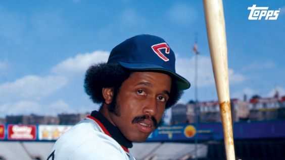 Former big league outfielder Oscar Gamble dies at 68