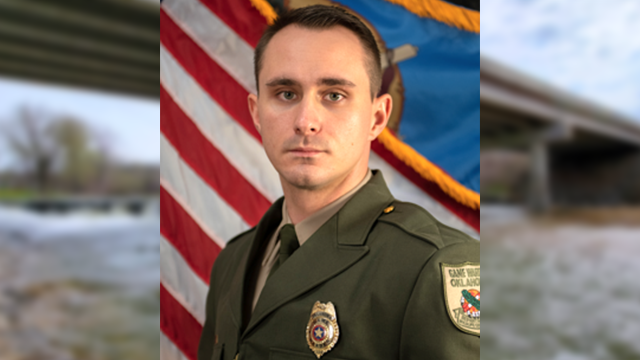 Oklahoma Game Warden's quick action saves man from drowning - Vimarsana News