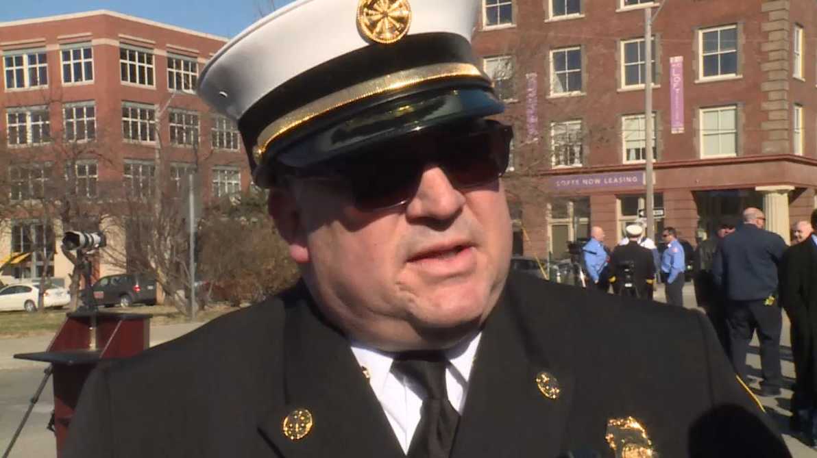 Kansas Citys Fire Chief To Step Down Next Month 