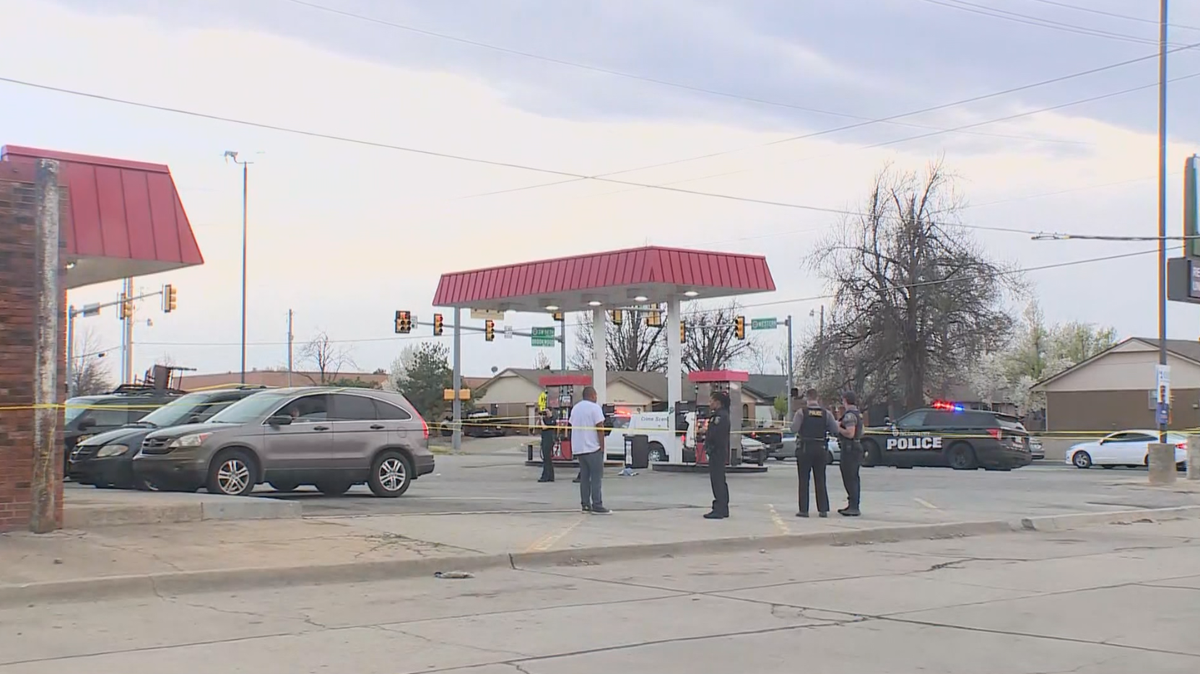 Oklahoma City police investigate homicide at gas station - KOCO