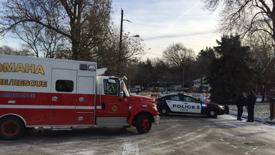 Gas leak forces evacuations in west Omaha neighborhood - KETV