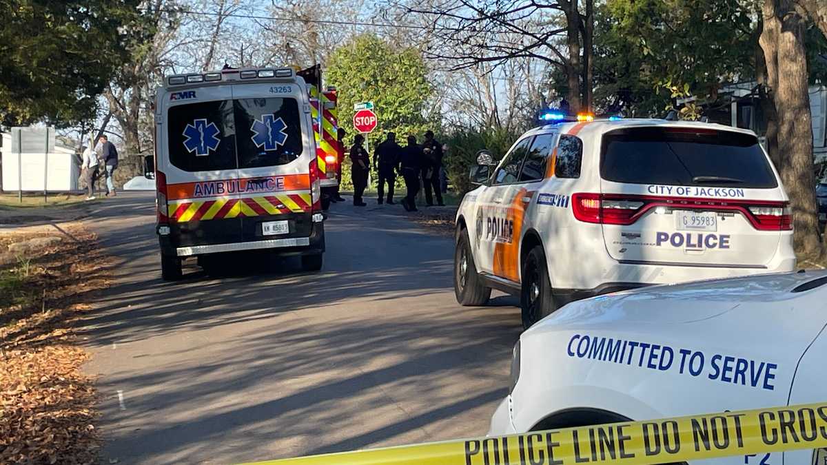 Jackson police investigate homicide on Gault Street