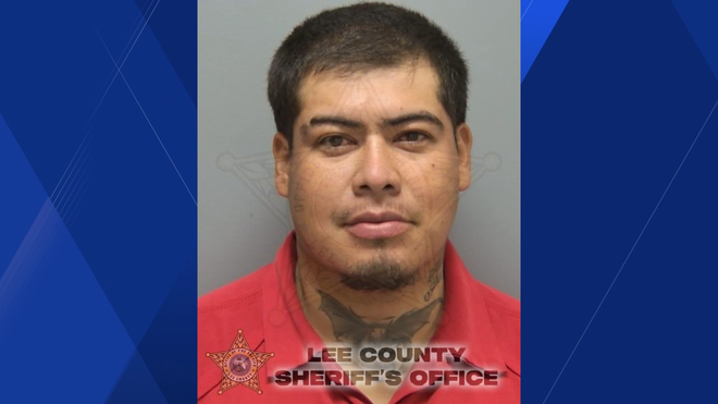 Alex Daniel Corona Contreras, 28