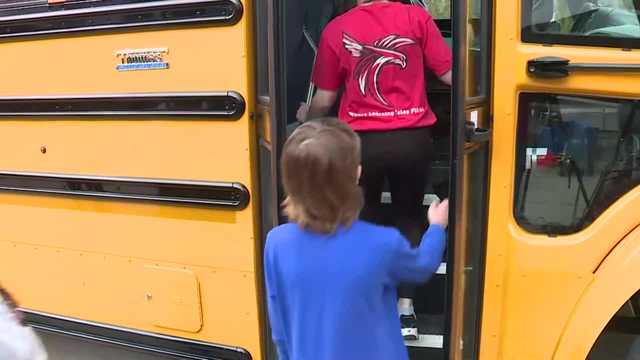 Greenville County Schools gets first electric school bus donation - Vimarsana News
